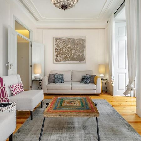 Whome Luxury Stay In Prime Location W/ Ac, Lift & Private Patio Lisboa Dış mekan fotoğraf