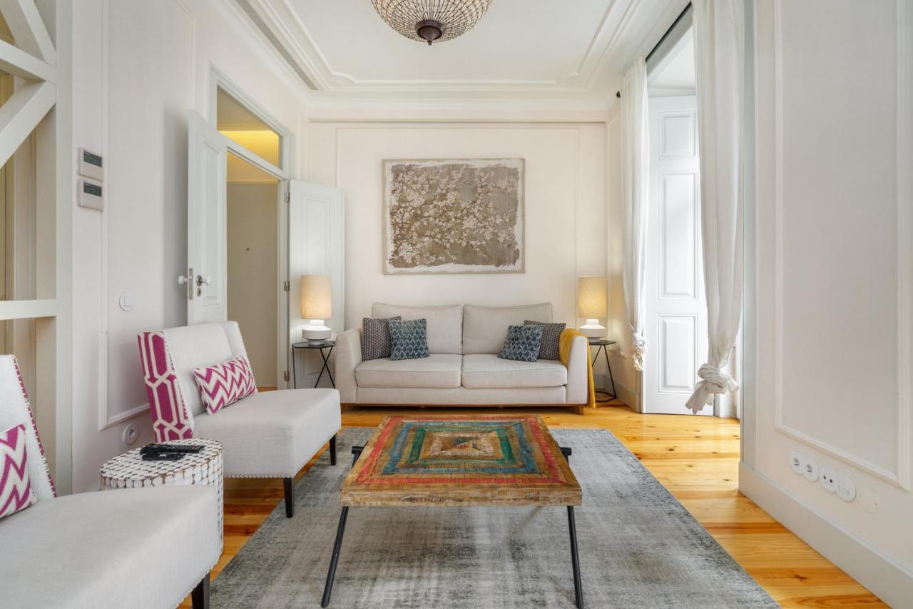 Whome Luxury Stay In Prime Location W/ Ac, Lift & Private Patio Lisboa Dış mekan fotoğraf
