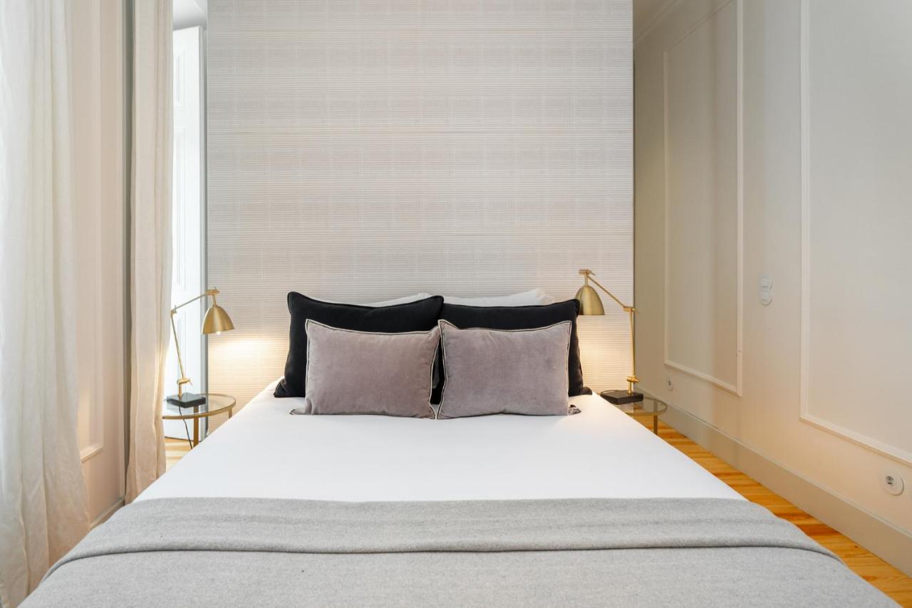 Whome Luxury Stay In Prime Location W/ Ac, Lift & Private Patio Lisboa Dış mekan fotoğraf